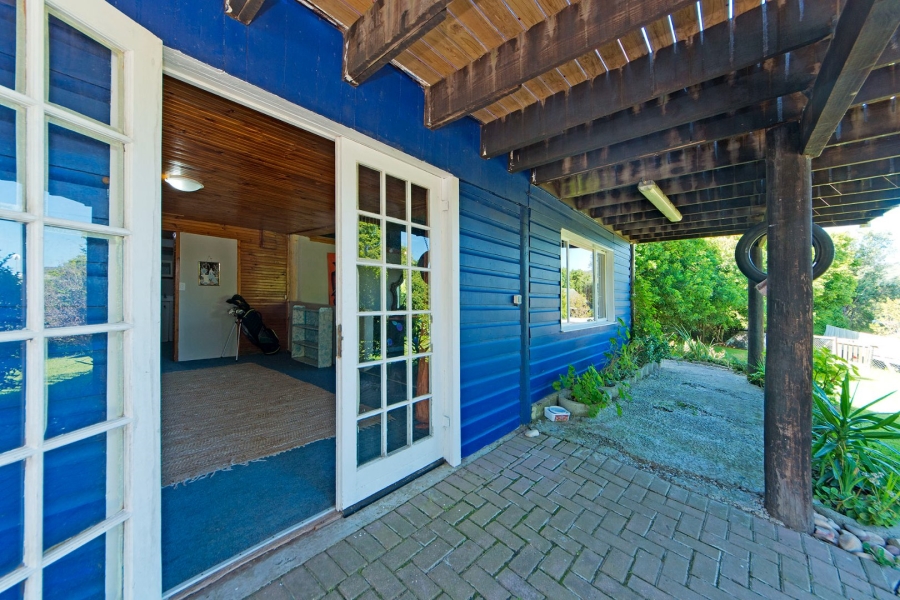 8 Bedroom Property for Sale in Hunters Home Western Cape